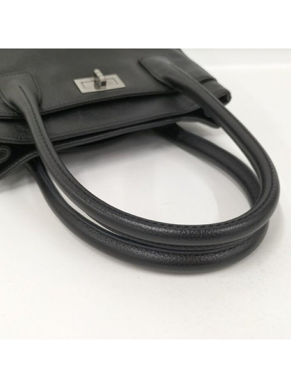Chanel Executive Tote Handbag 2.55 Lambskin Black - Picture 6 of 10